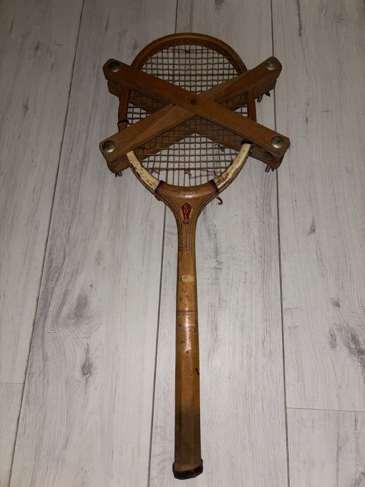 Vintage Houten Tennisracket met Spanner, Sport en Fitness, Tennis, Ophalen of Verzenden, Gebruikt, Racket, Overige merken