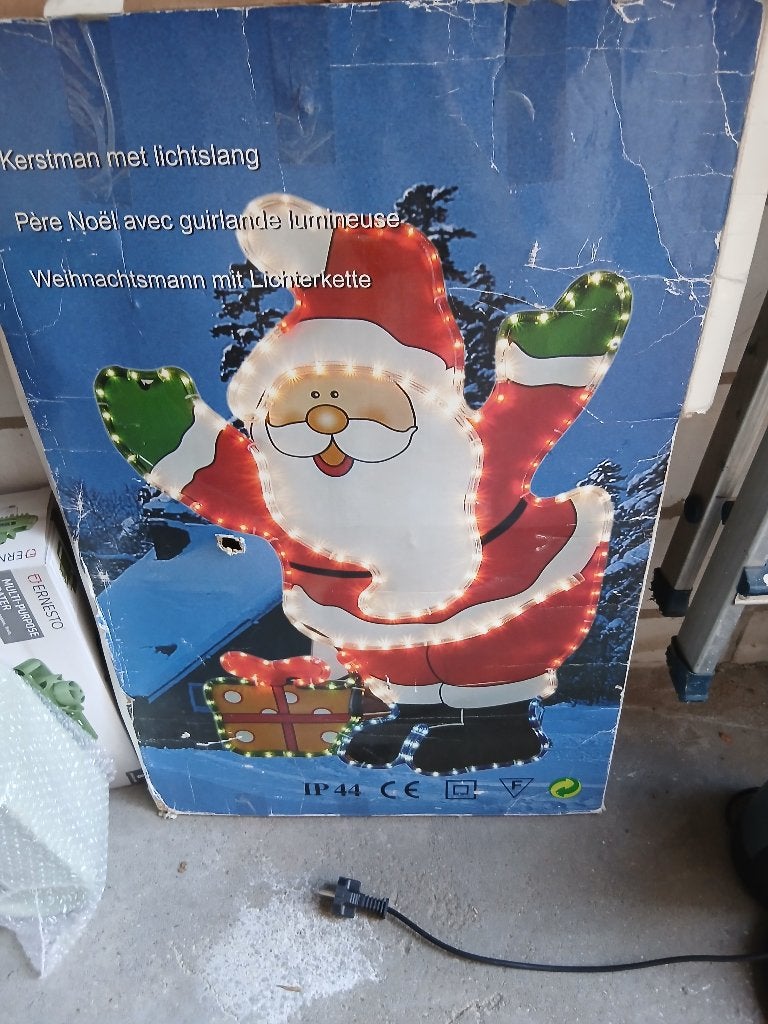 Kerst, Ophalen, Zo goed als nieuw