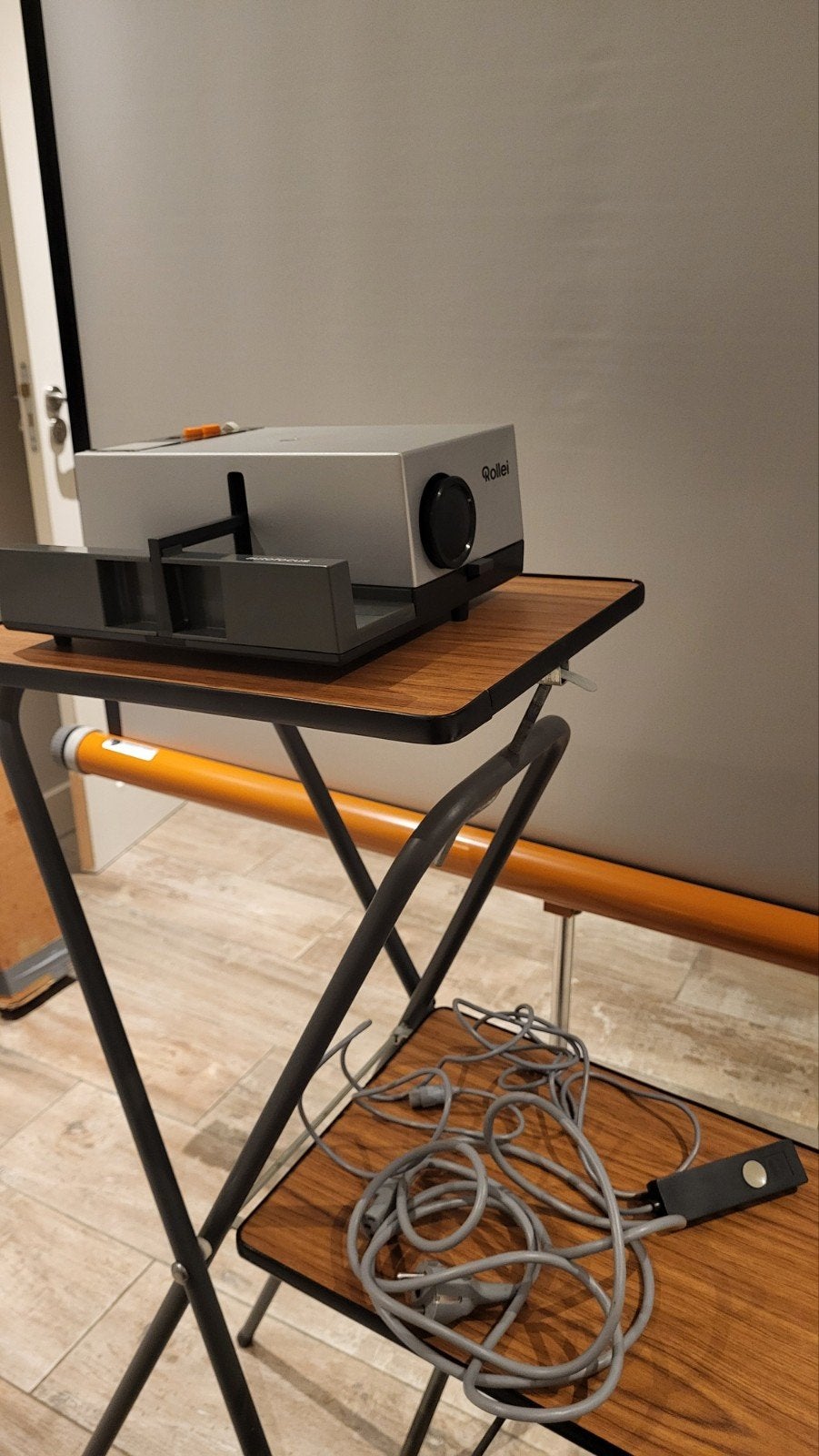 Dia projector, Ophalen