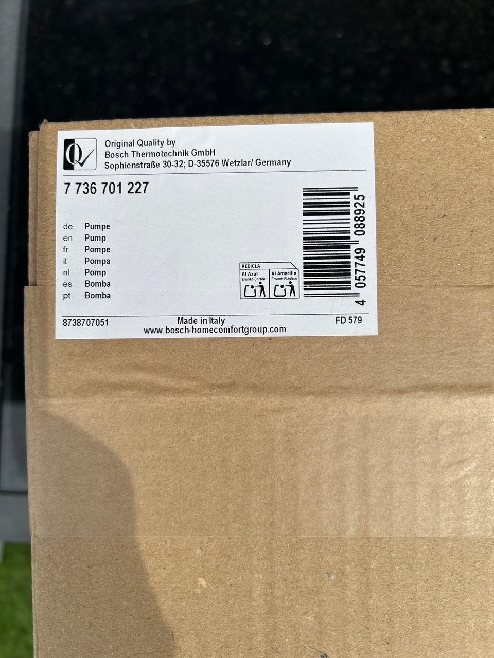 Bosch Thermotechnik Pomp 7 736 701 227, Ophalen