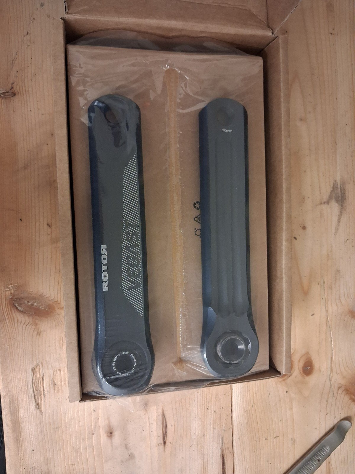 Rotor Vegast24 Crankarmen 175mm - Nieuw in doos, Fietsen en Brommers, Ophalen of Verzenden, Nieuw, Crankstel of Pedalen, Rotor