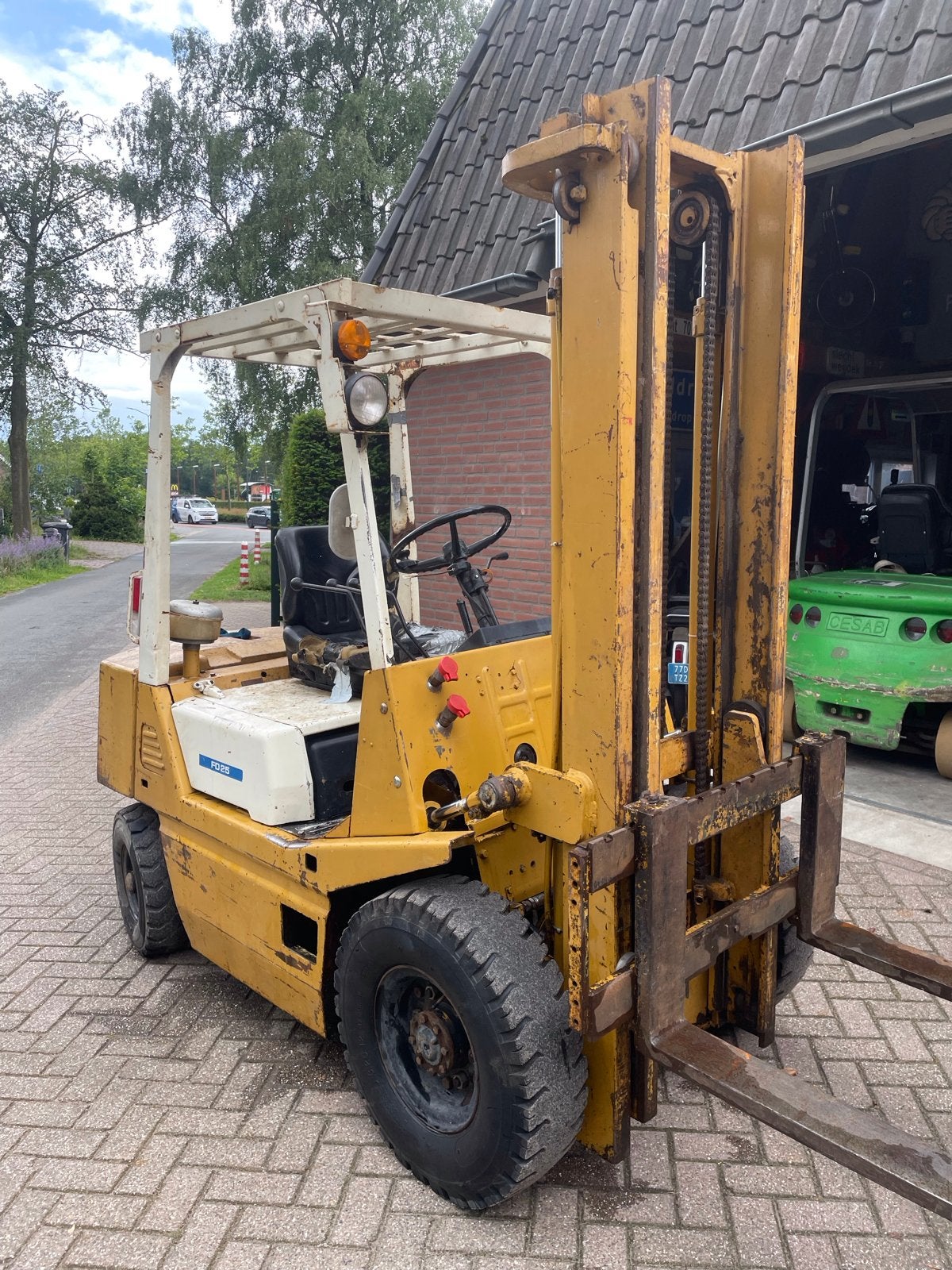 TCM FD25 Diesel Heftruck - Robuust en Betrouwbaar, Zakelijke goederen, Machines en Bouw | Heftrucks en Intern transport, 2000 tot 3000 kg