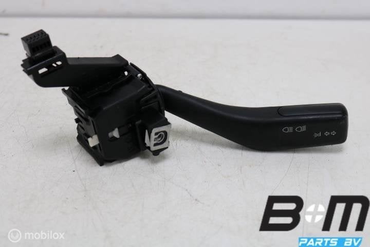Knipperlichthendel Seat Leon 1P 1K0953513CN, Gebruikt