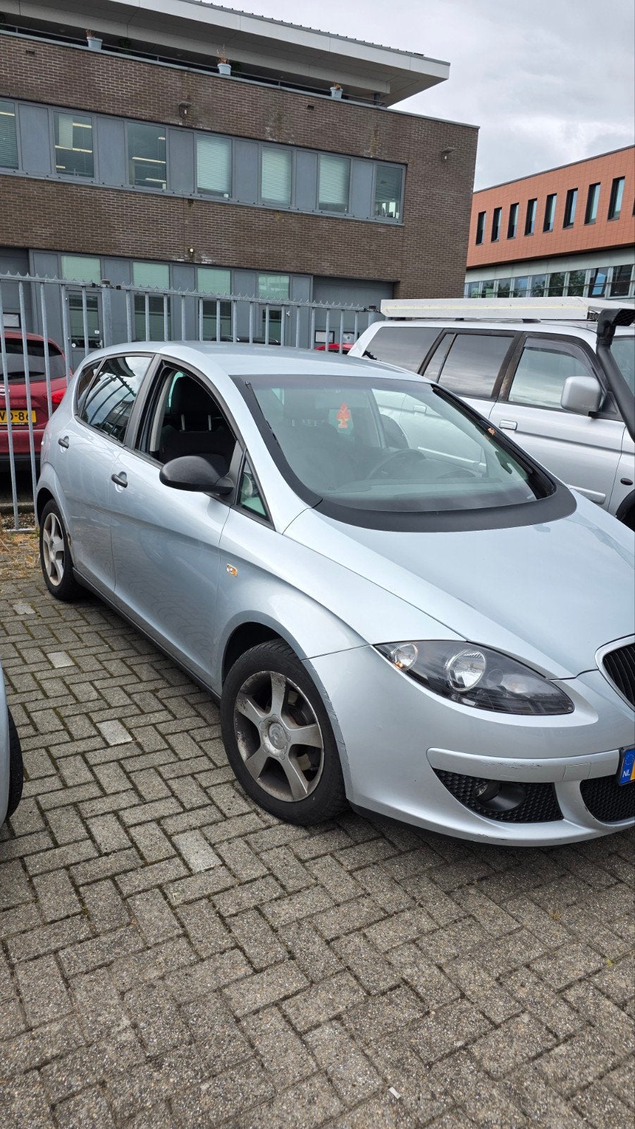 Seat Altea 1.6 74KW 2006 Grijs, 1295 kg, 4 cilinders, 1200 kg, Zilver of Grijs
