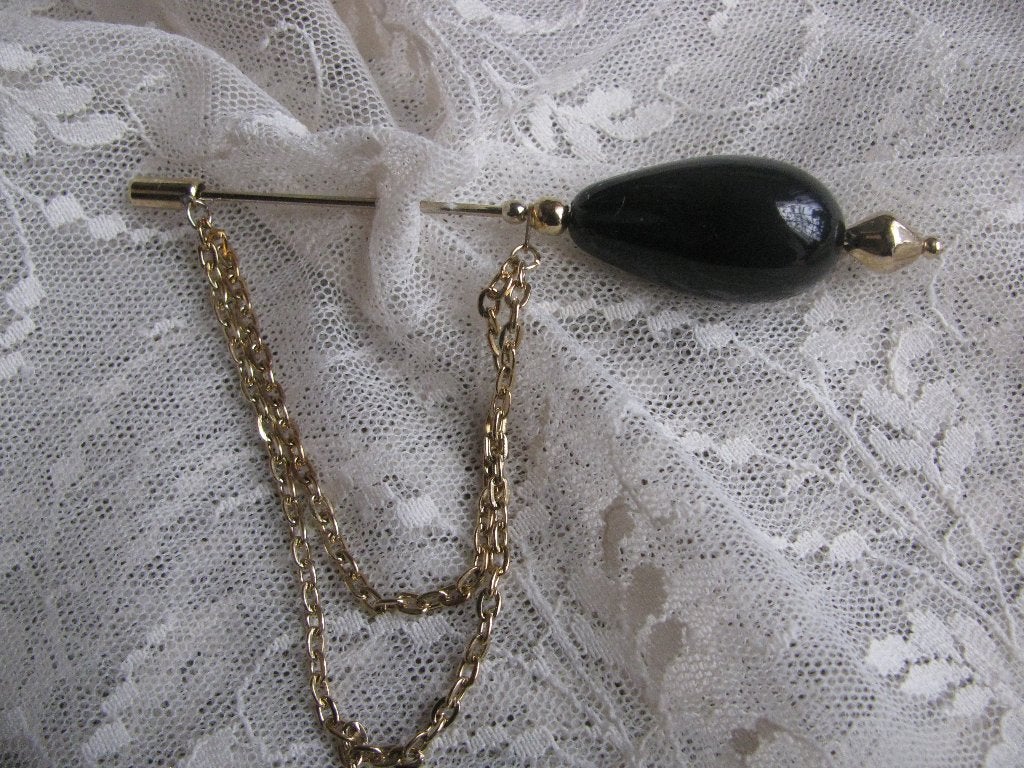 Vintage Goud Kleurige Speld / Broche met Zwarte Steen - 9 cm, Verzenden
