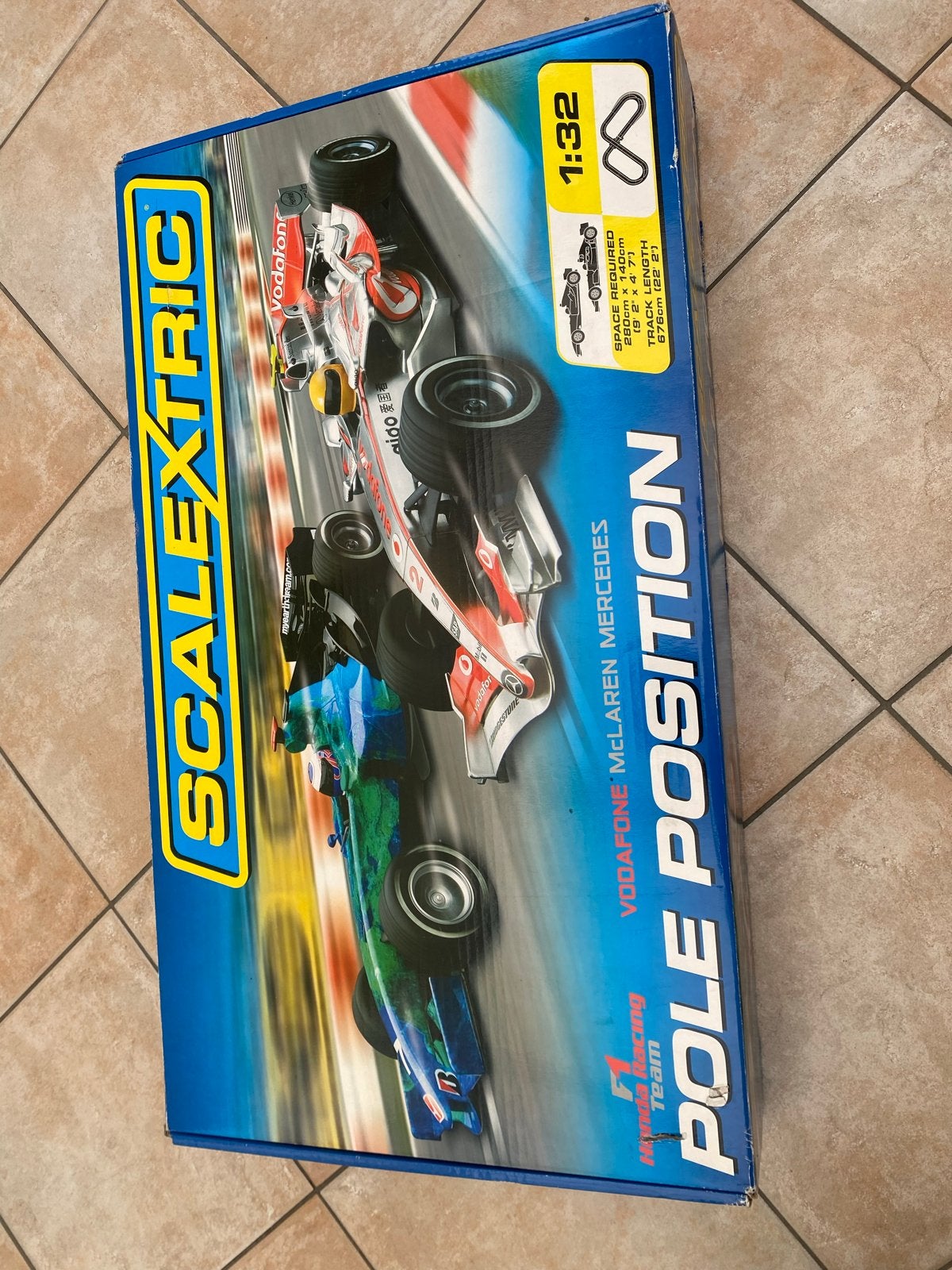 NIEUW Scalextric Sport Racebaan - Vodafone McLaren Mercedes, Kinderen en Baby's, Speelgoed | Racebanen, Racebaan, Nieuw, Elektrisch