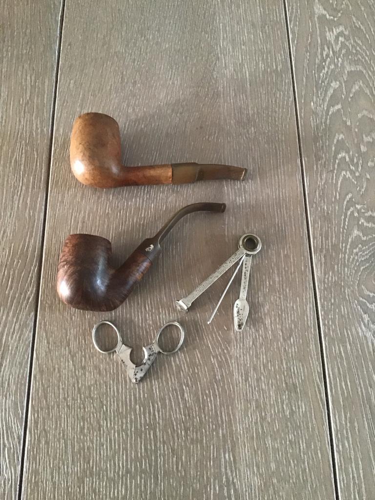 Set van 2 tabakspijpen met accessoires, Ophalen of Verzenden, Gebruikt, (Water)pijp