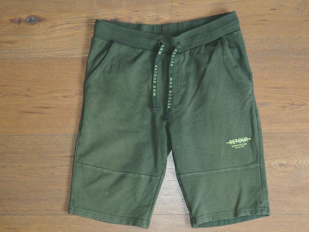 Leuke korte broek van Retour maat 13 / 14 of 158 / 164, Broek, Ophalen of Verzenden, Zo goed als nieuw, Jongen