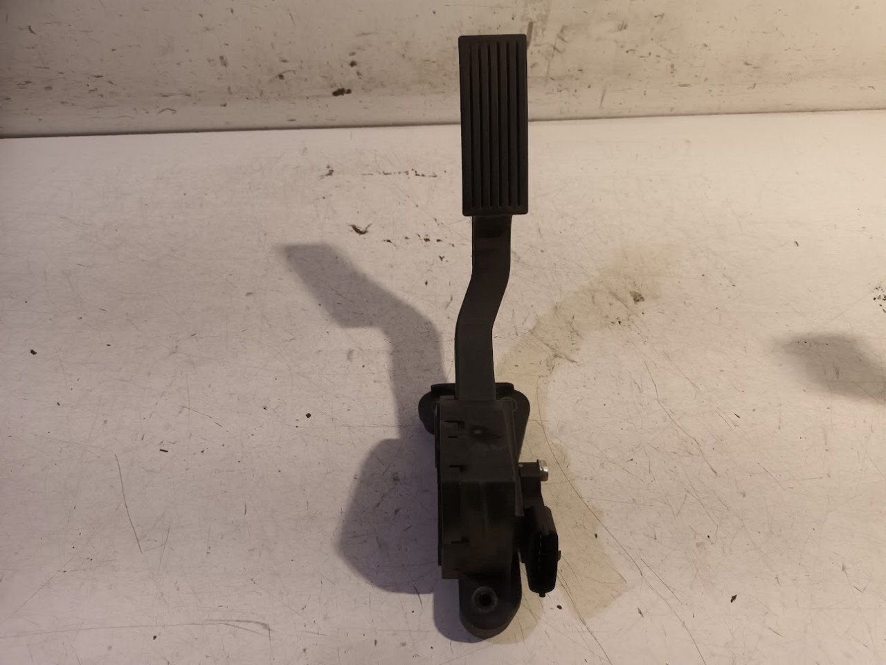 Gaspedaal Kia Venga, Onderdelen@venauto.nl, Van der Ven Autorecycling B.V., Ettenseweg 76, 4706 PB Roosendaal, The Netherlands