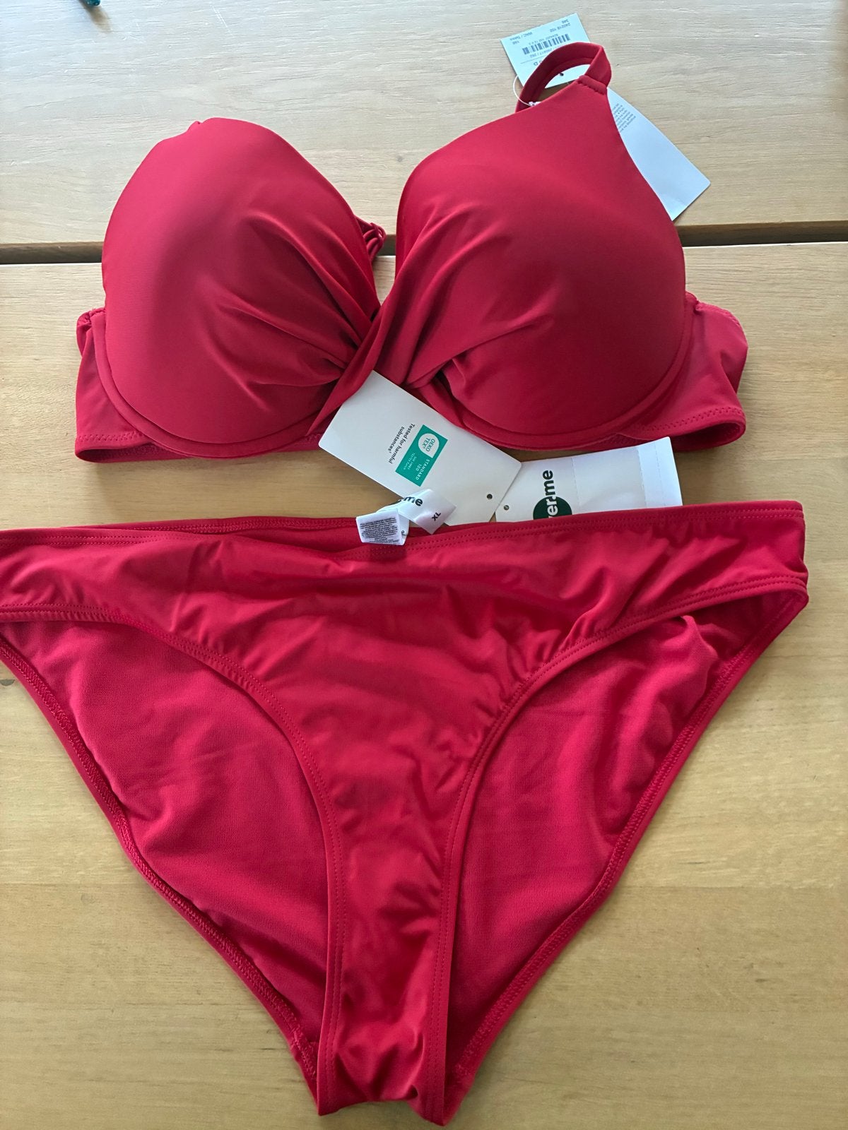 Nieuwe Everme Bikini Rood - Maat 85D/XL met beugel, Ophalen of Verzenden, Nieuw, Rood, Bikini