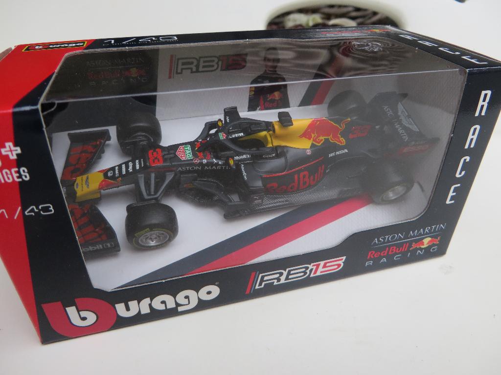 Burago 1:43 Max Verstappen Red Bull RB 15, Ophalen of Verzenden, Nieuw, Auto, Overige merken