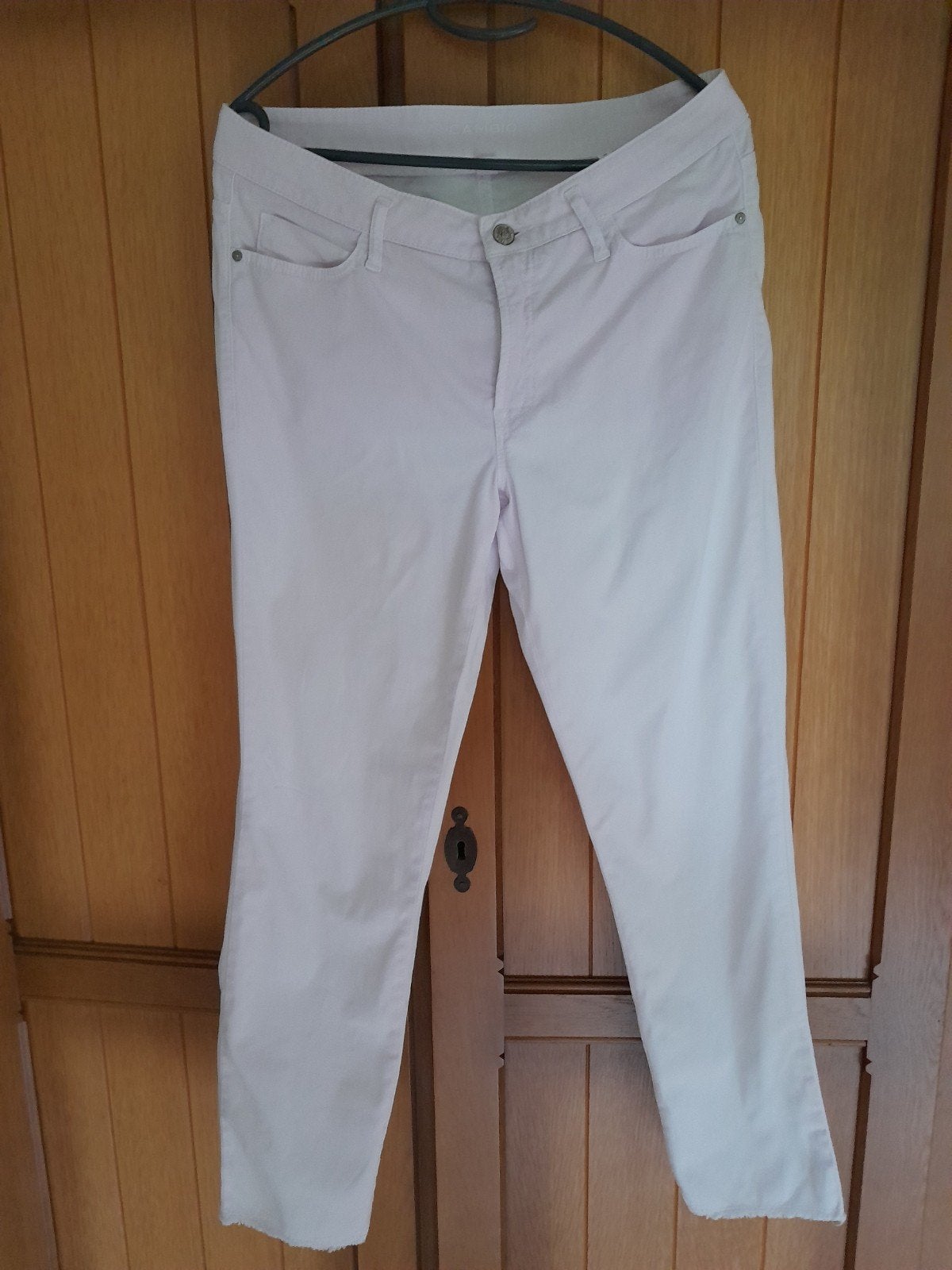 Lichtroze broek van Cambio maat 40, Kleding | Dames, Broeken en Pantalons, Maat 38/40 (M), Cambio, Verzenden, Zo goed als nieuw