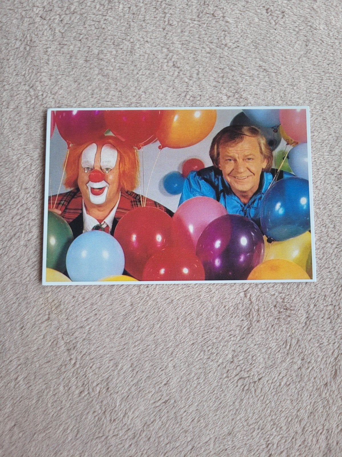 Postkaart Bassie en Adriaan met ballonnen, Verzamelen, Ophalen of Verzenden, 1980 tot heden, Ongelopen