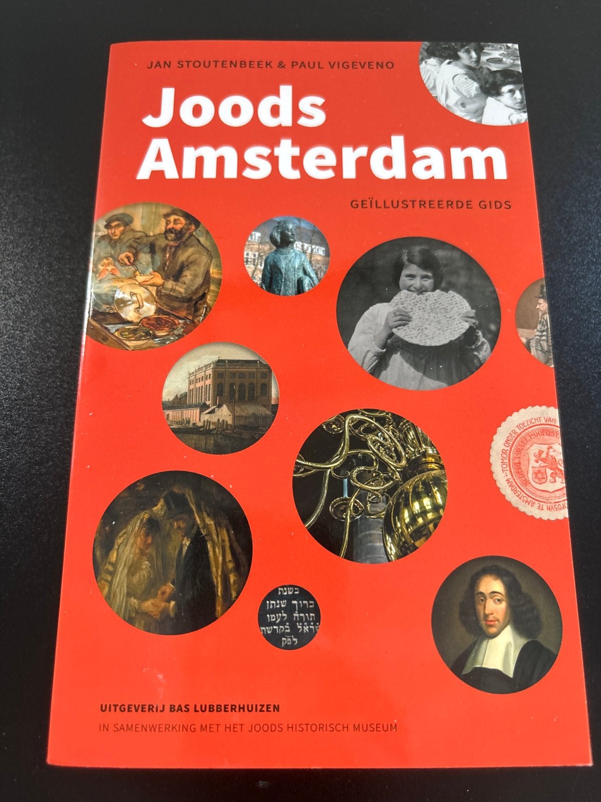 Joods Amsterdam: Geïllustreerde Gids - Jan Stoutenbeek, Ophalen of Verzenden, 20e eeuw of later, Zo goed als nieuw