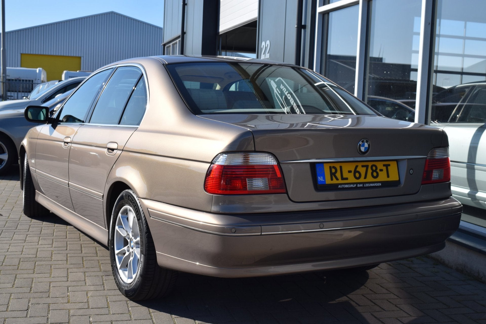 BMW 5-serie 525i Lifestyle Edition | LPG G3 | Automaat | APK, Auto's, BMW, Automaat, Achterwielaandrijving, Gebruikt, Beige