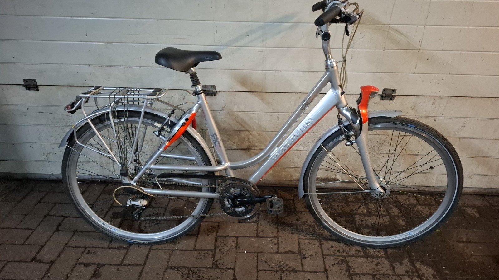 Te koop batavus socorro damesfiets 28 inch 3x9 versnellingen, Fietsen en Brommers, Ophalen, Versnellingen, Batavus, Trommelrem
