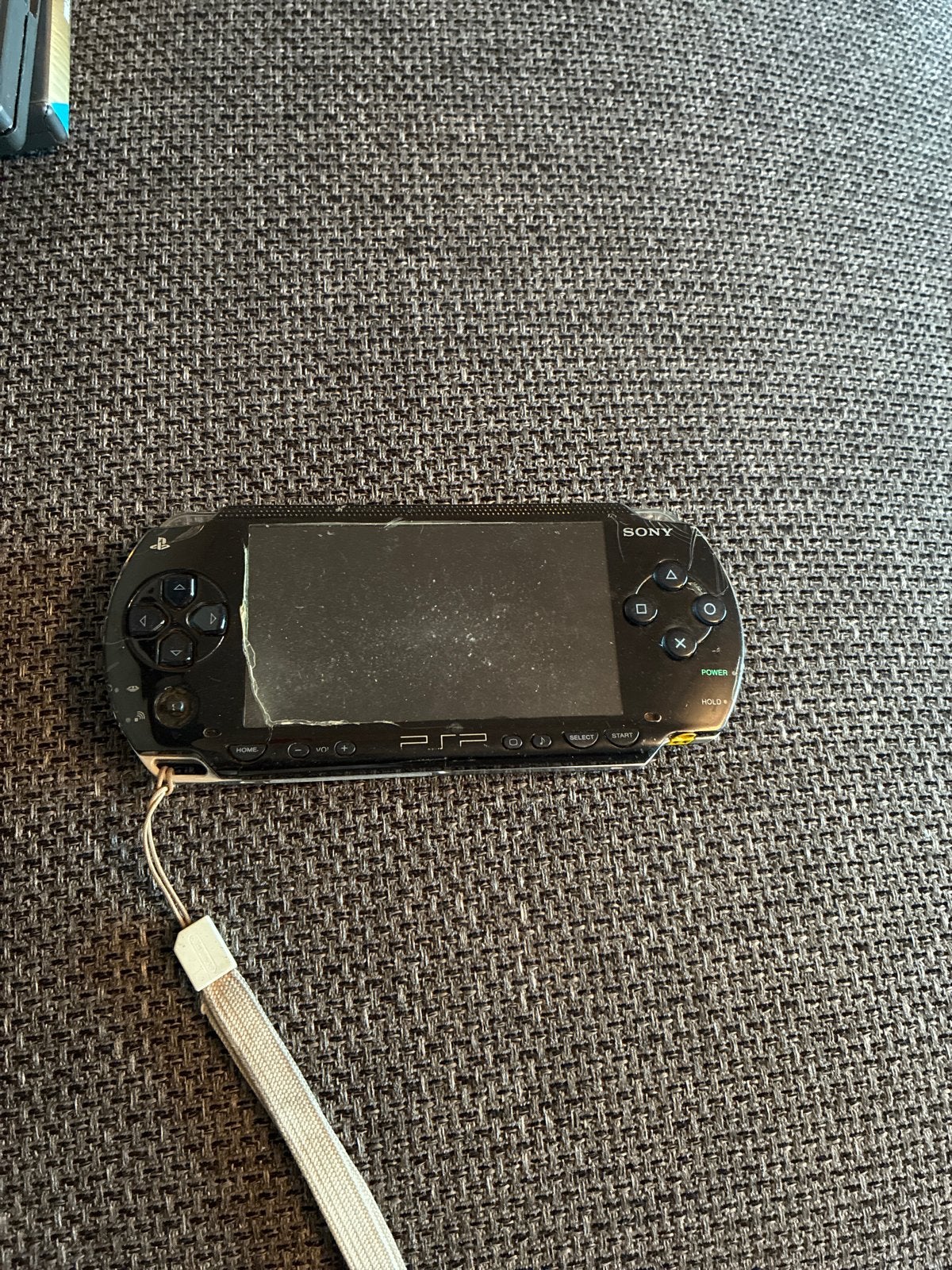 Sony PSP - Werkt perfect, behuizing beschadigd, Ophalen of Verzenden, Gebruikt, Zwart, PSP