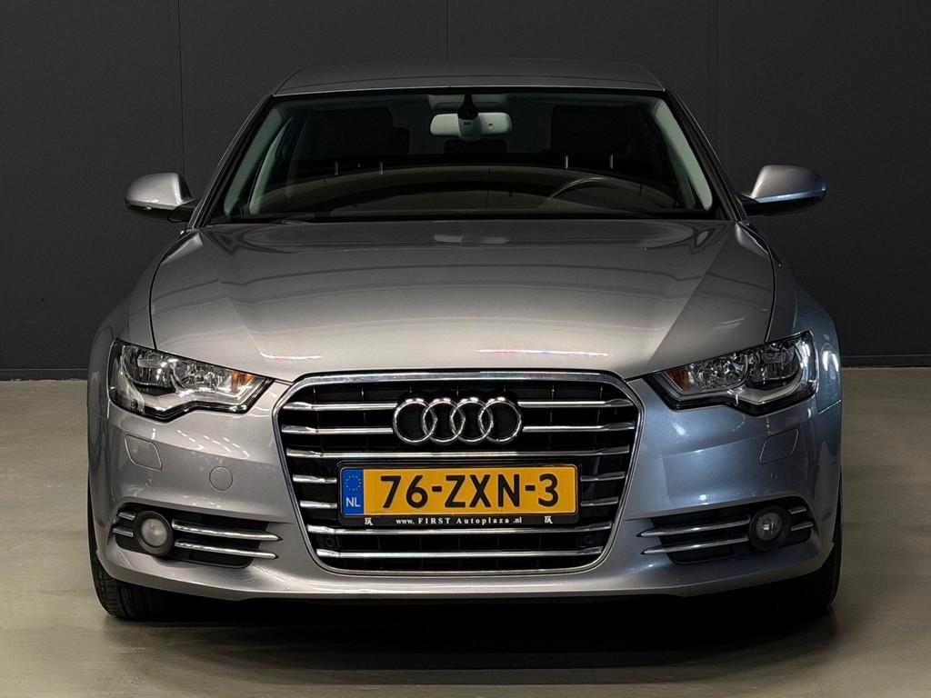 Audi A6 Limousine 2.0 TFSI Business Edition AUTOMAAT NAVI/CR, Auto's, Euro 5, Stof, Gebruikt, Zwart
