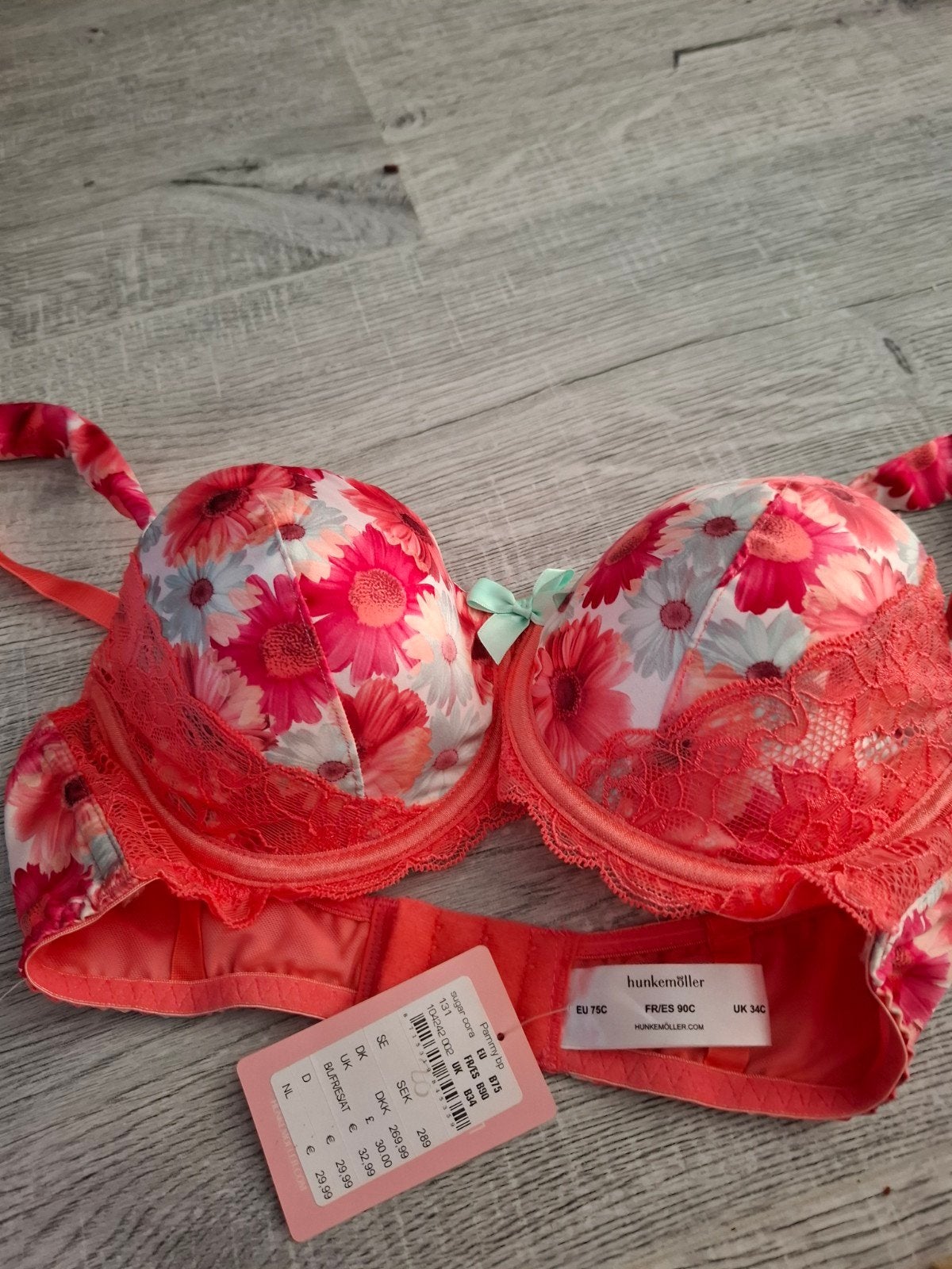 BLOEMETJES BH NIEUW, Kleding | Dames, Ondergoed en Lingerie, Ophalen of Verzenden, BH