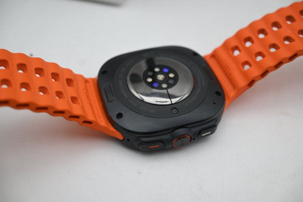 Samsung Galaxy Watch Ultra Smartwatch - 47mm, Support@samsung.com, Zwart, Samsung Electronics Co., Ltd. 129, Samsung-ro, Yeongtong-gu, Suwon-si, Gyeonggi-do, Korea