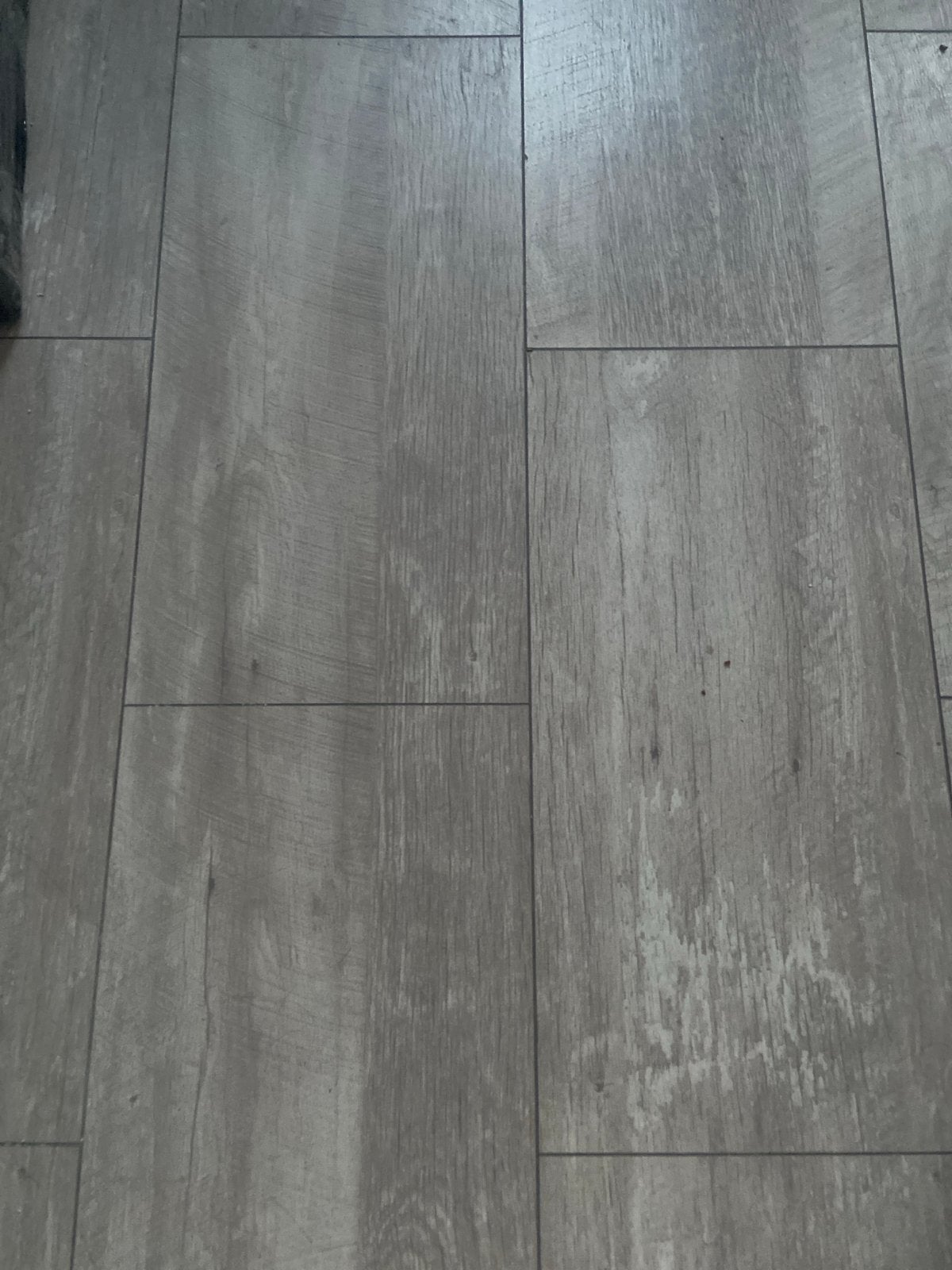 Tegellaminaat 70m² (8mm) geschikt voor vloerverwarming, Huis en Inrichting, Stoffering | Vloerbedekking, Gebruikt, Laminaat, Grijs