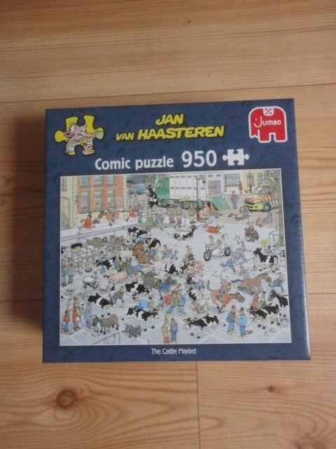 Te koop: Legpuzzel: "De Veemarkt" van Jan van Haasteren, Ophalen of Verzenden, 500 t/m 1500 stukjes, Zo goed als nieuw, Legpuzzel