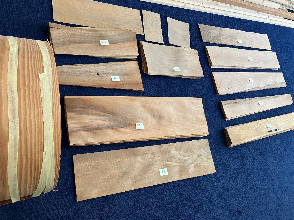 Grote partij fineer fineerhout fineervel 230 plakken, Minder dan 25 mm, Overige typen, Ophalen of Verzenden, Zo goed als nieuw
