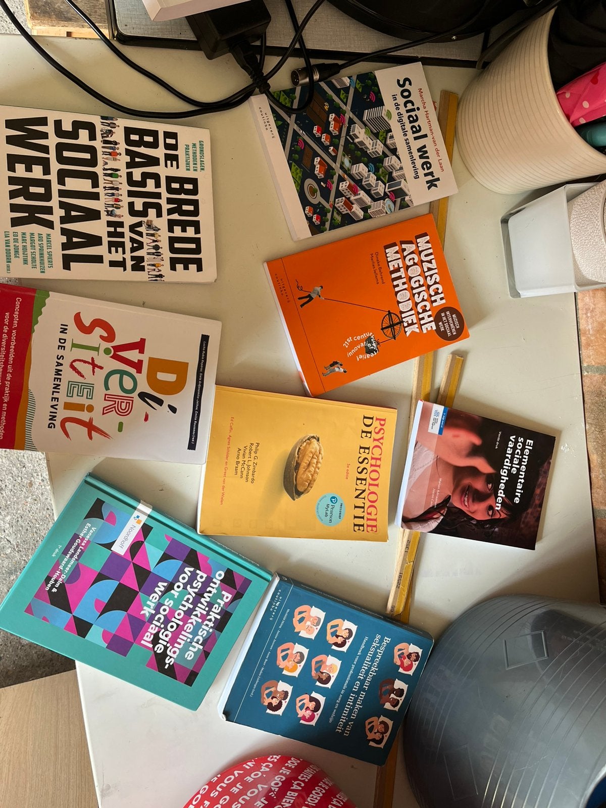 Social Work schoolboeken leerjaar 1, Boeken, Verzenden, Zo goed als nieuw, School, Studie en Wetenschap