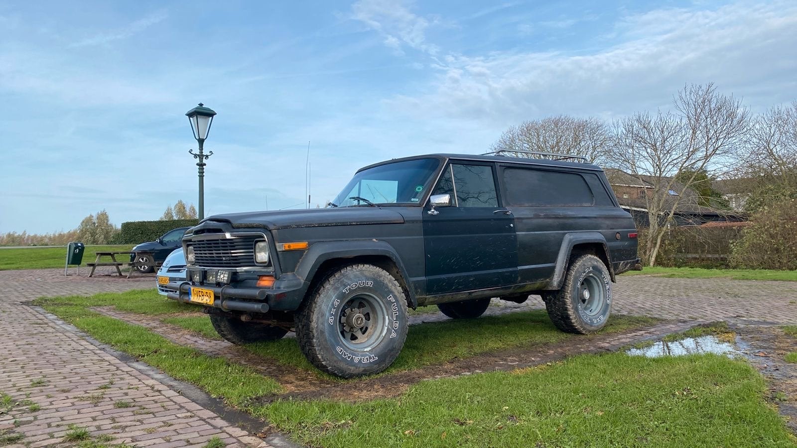 Jeep cherokee chief 1980, Auto's, Jeep, Zwart, 1915 kg, Vierwielaandrijving