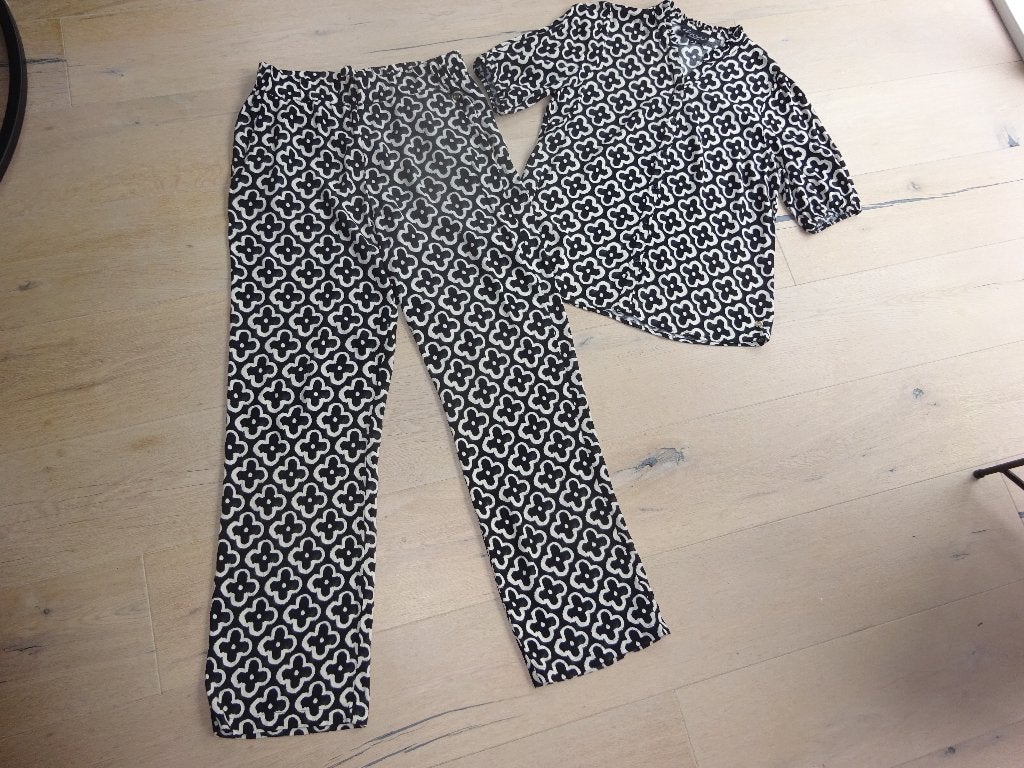 zwart wit set broek en blouse ELVIRA maat 38, Ophalen of Verzenden, Zo goed als nieuw, Maat 38/40 (M), Zwart