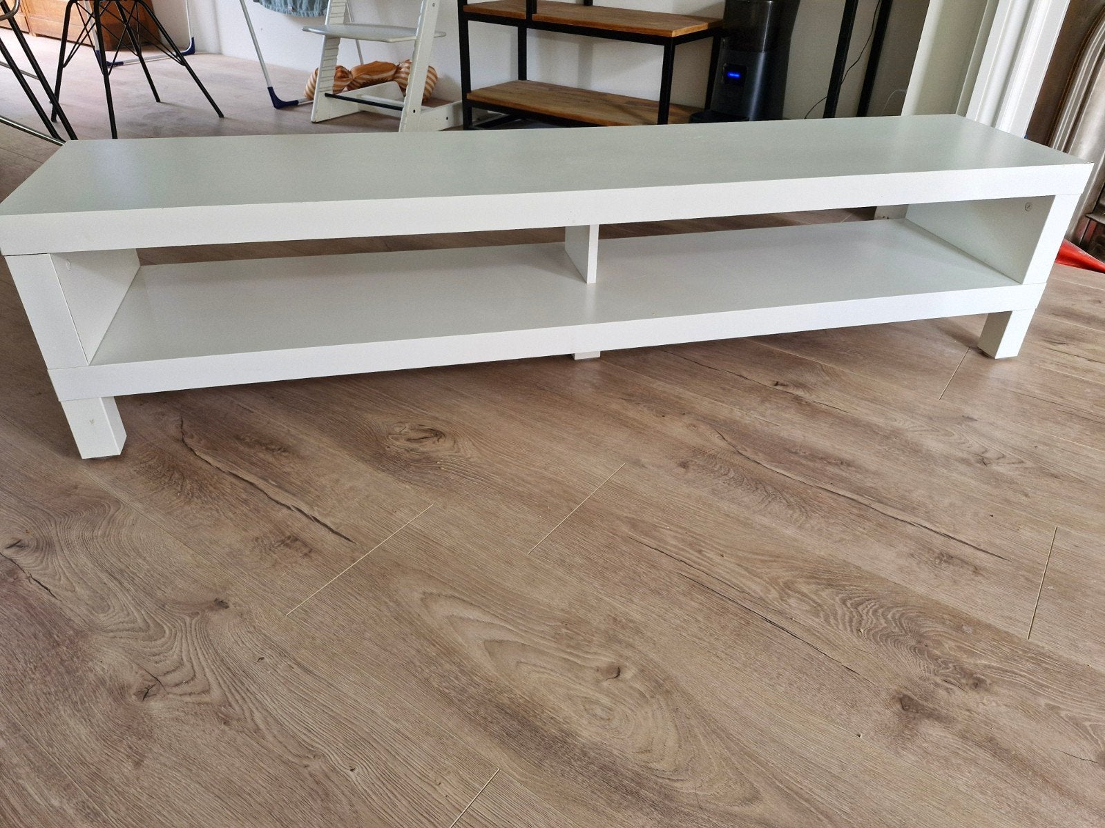 Gratis af te halen: IKEA TV-kastje (160cm breed), Ophalen, Gebruikt, Hout, Cd's