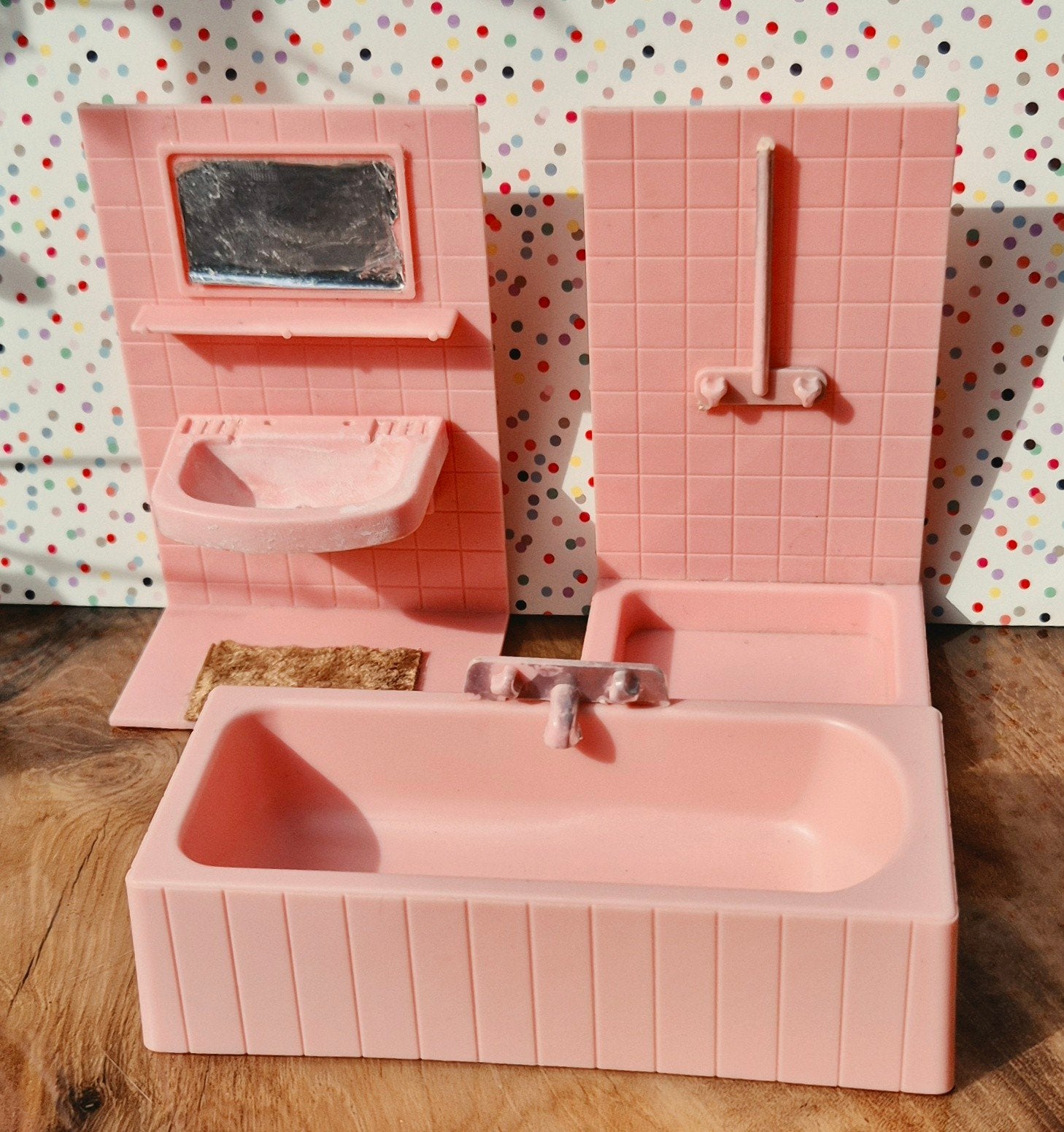 Roze poppenhuis badkamer vintage Jean W.Germany plastic 1:16, Ophalen of Verzenden, Gebruikt, Poppenhuis