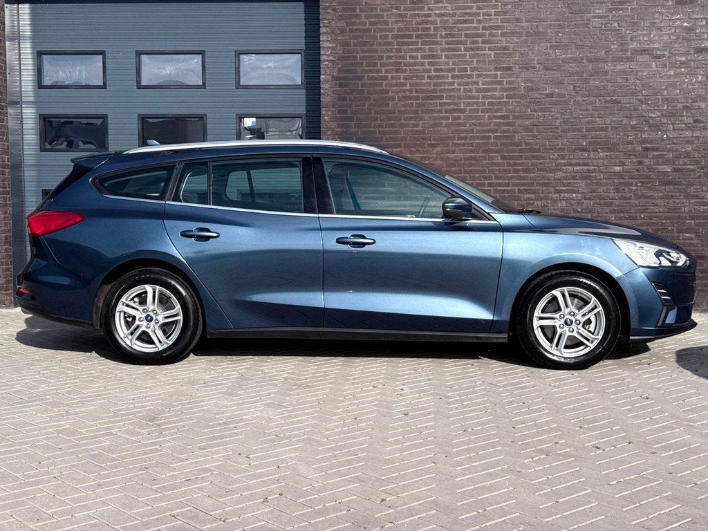 Ford Focus Wagon 1.0 EcoBoost Trend Edition Business |Camera, Auto's, Ford, Stof, Gebruikt, Blauw, 100 pk