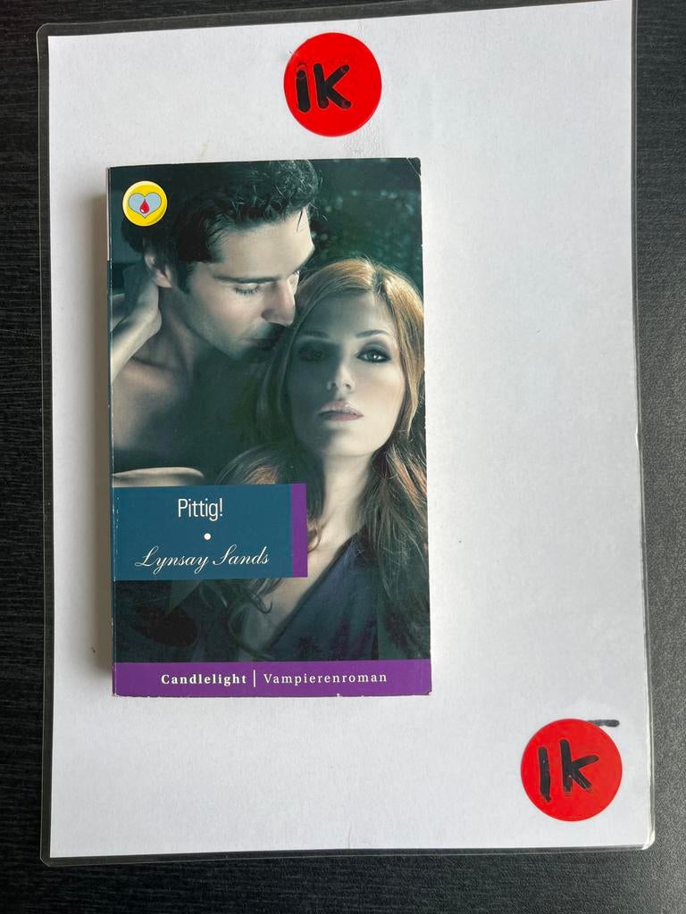 Pittig! - L. Sands (Candlelight Vampierenroman), Boeken, Ophalen of Verzenden, Zo goed als nieuw, Europa overig