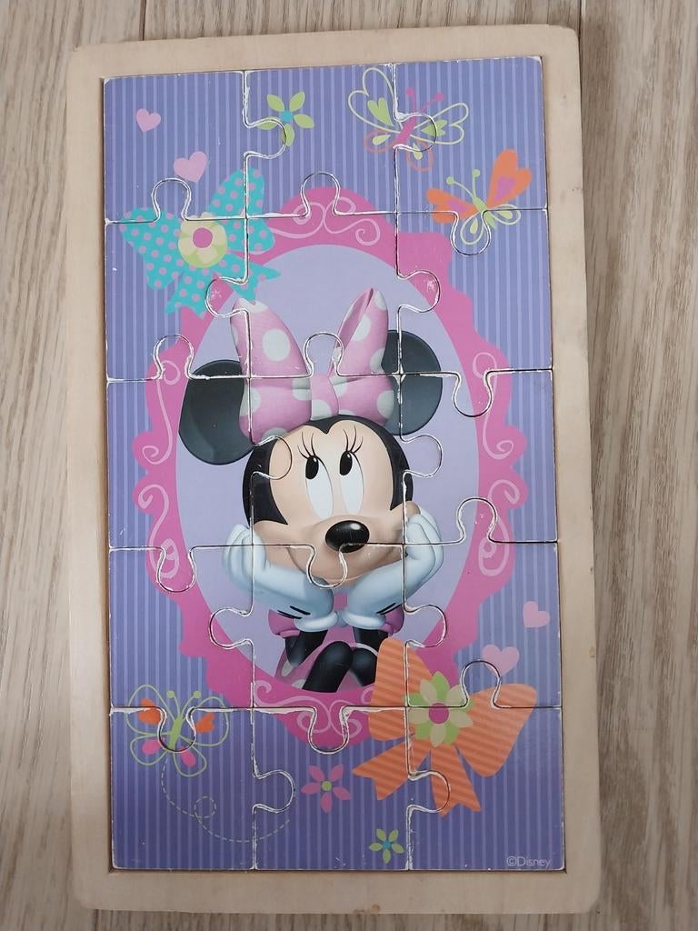 Minnie Mouse houten puzzel - 24 stukjes, Kinderen en Baby's, Speelgoed | Kinderpuzzels, 2 tot 4 jaar, Gebruikt, 10 tot 50 stukjes