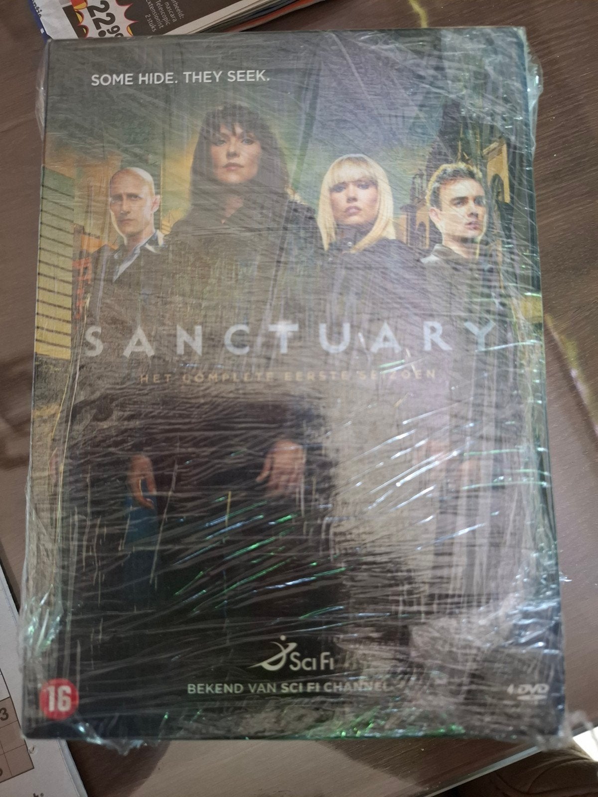 serie sanctuary., Vanaf 16 jaar, Nederlands, Ophalen of Verzenden, Zo goed als nieuw
