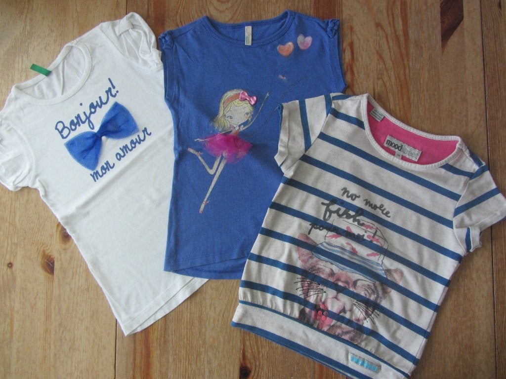 T-shirtjes maat 98-104, Ophalen of Verzenden, Zo goed als nieuw, Meisje, Shirt of Longsleeve