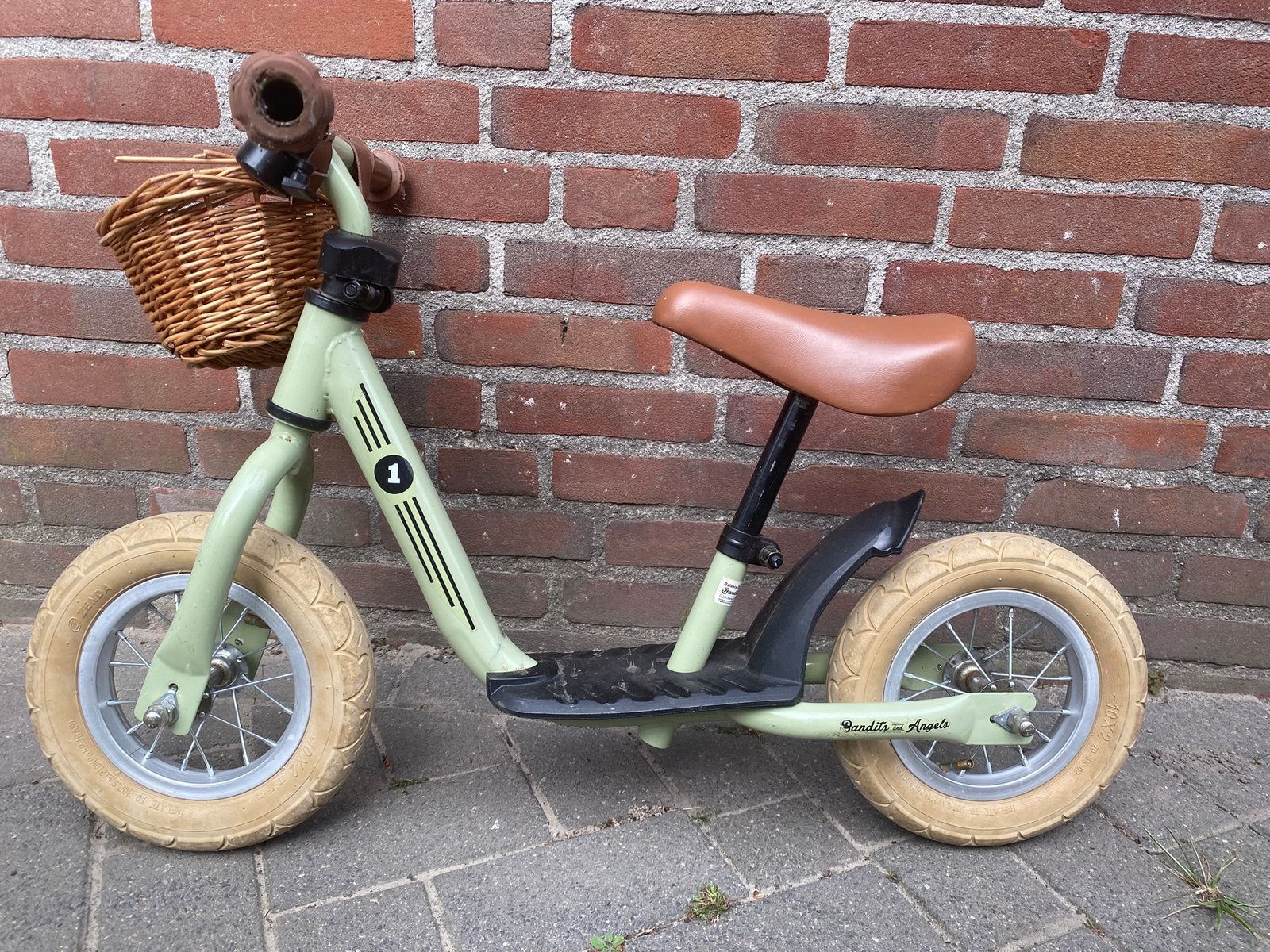 Bandits & Angels loopfiets met mandje, Ophalen, Gebruikt, Loopfiets