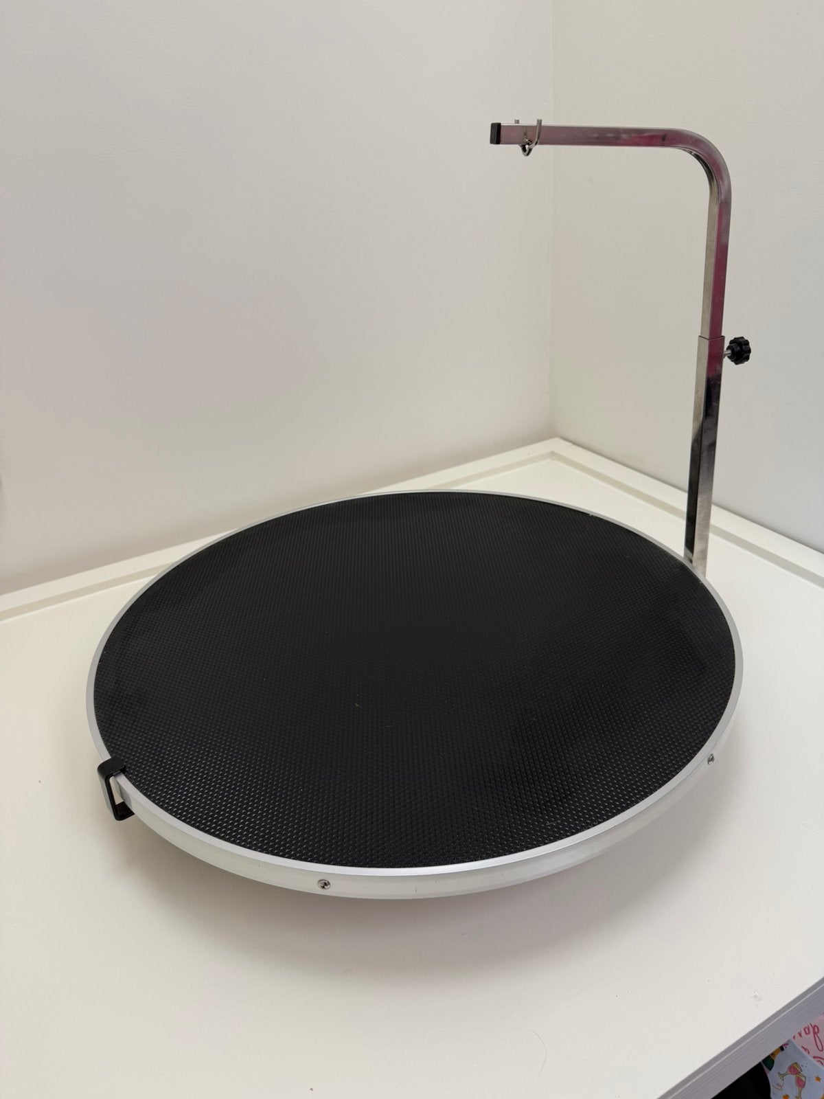 Trimtafel rond draaibaar 65 cm, Dieren en Toebehoren, Honden-accessoires, Ophalen, Zo goed als nieuw