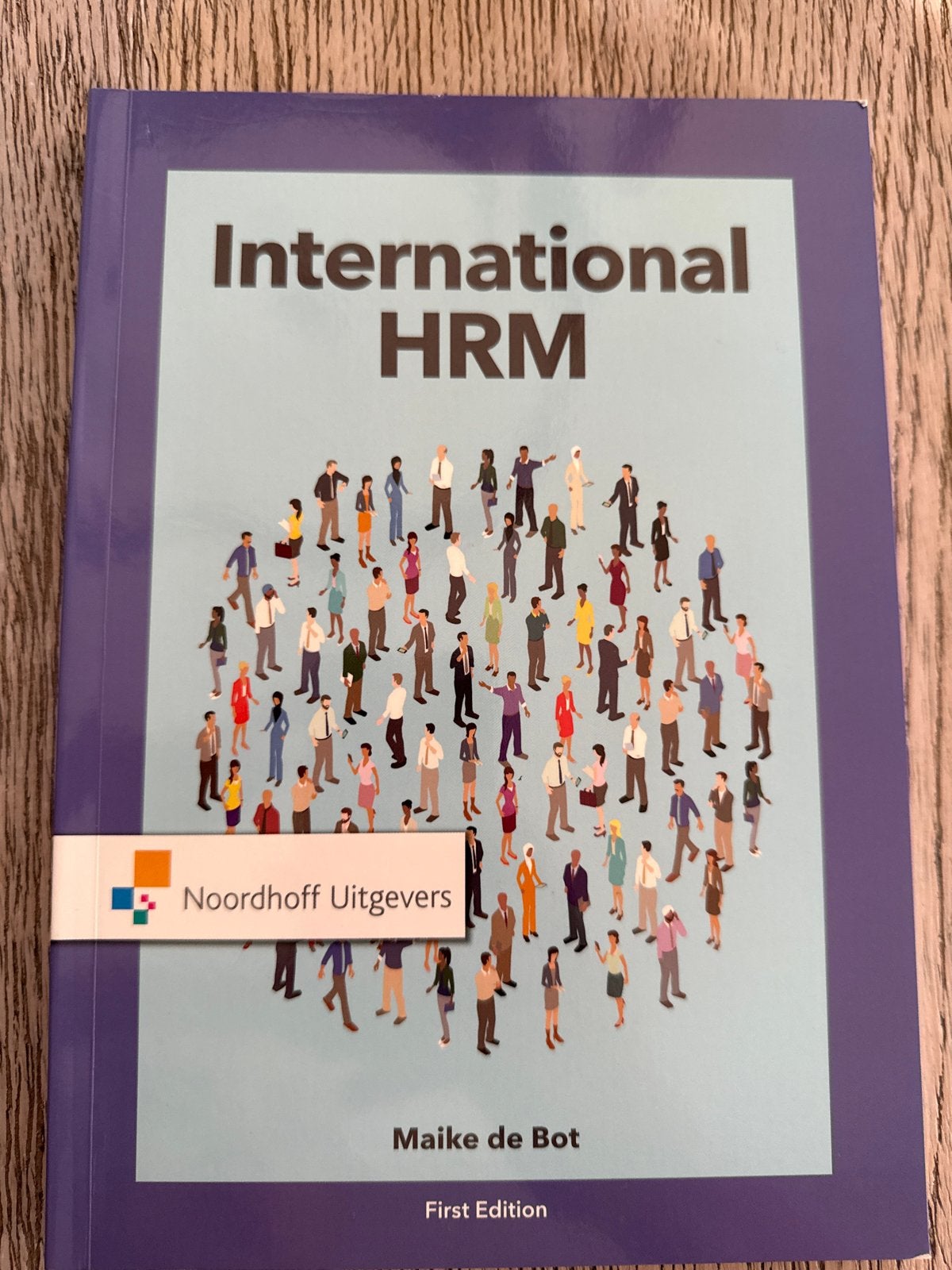 International HRM - Maike de Bot - Eerste Editie, Ophalen of Verzenden, Gamma, Zo goed als nieuw, HBO