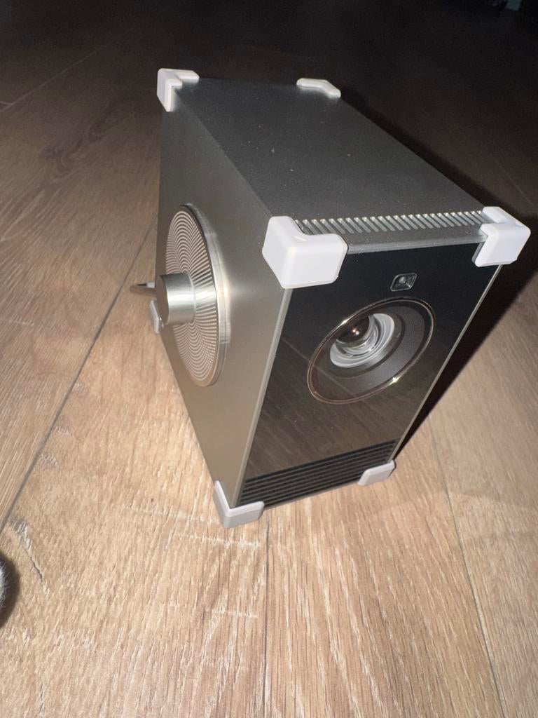 Lg cinebeam Q, Audio, Tv en Foto, Beamers, Ophalen of Verzenden, Ultra HD (4K), Lg, Gebruikt