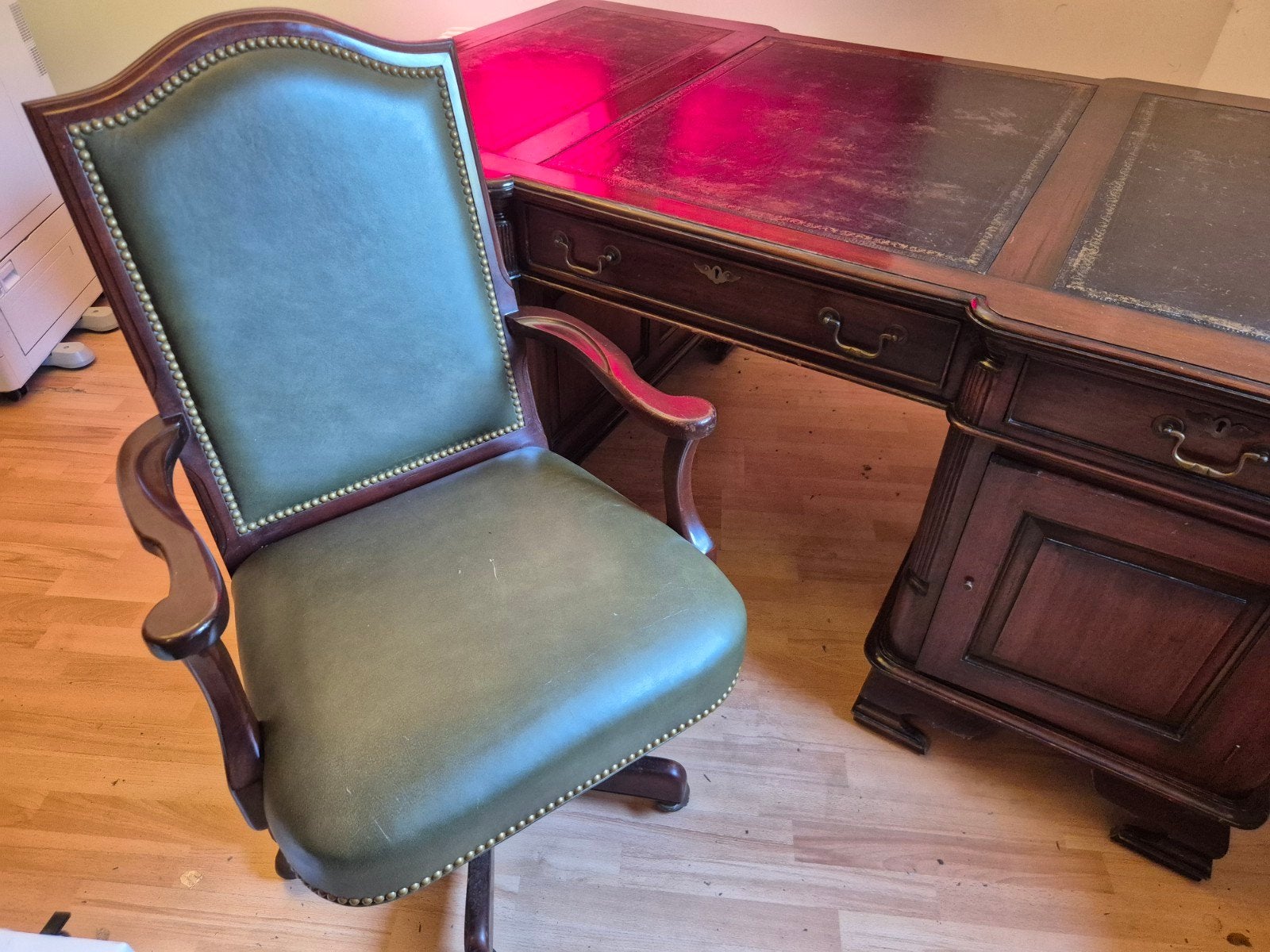 Antiek Bureau met Leren Blad - met bureaustoel, Antiek en Kunst, Ophalen