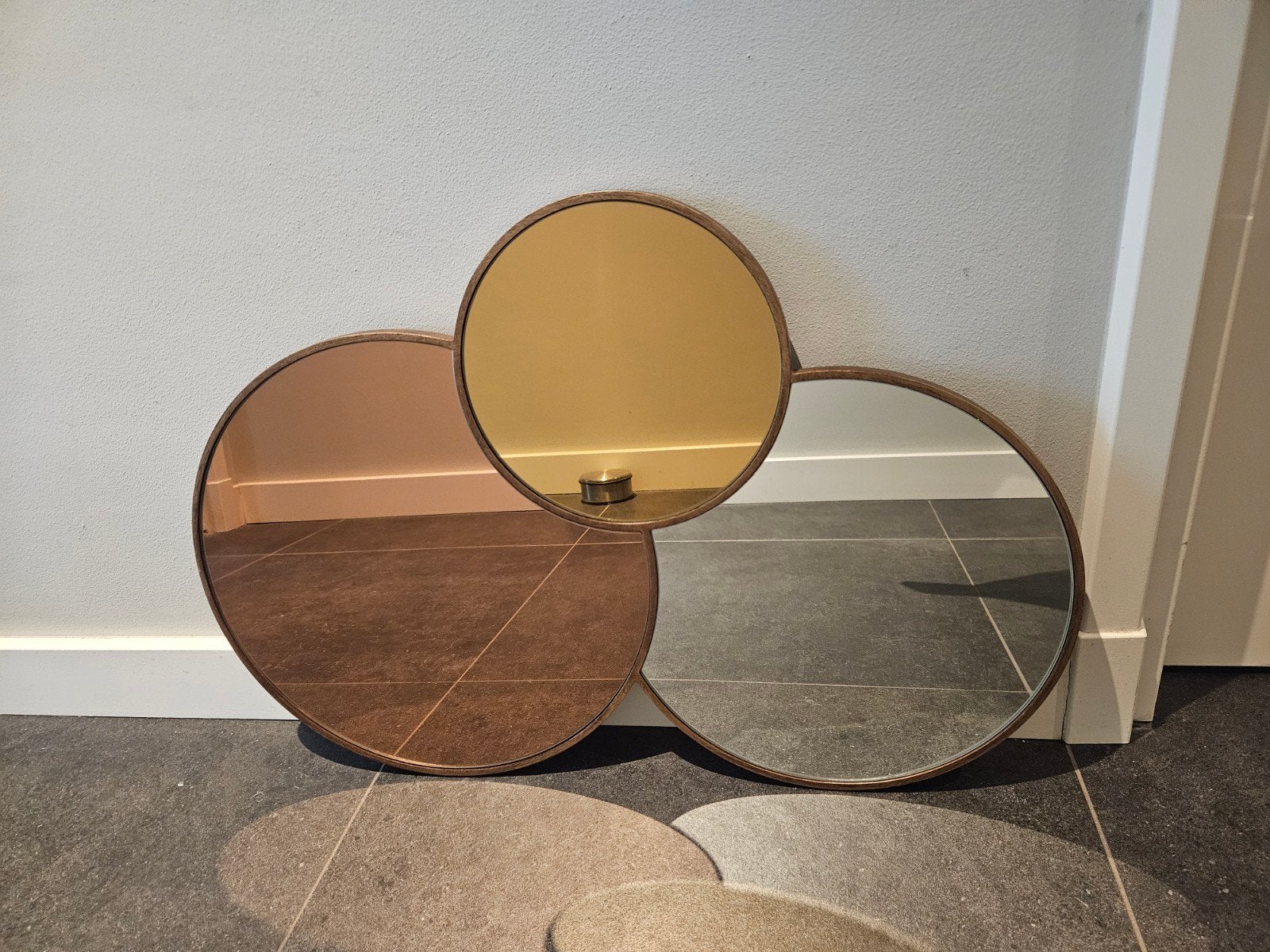 Wandspiegel met 3 kleuren spiegelglas brons lijst 70x40 cm, Huis en Inrichting, Woonaccessoires | Spiegels, Ophalen, Rond, Minder dan 50 cm