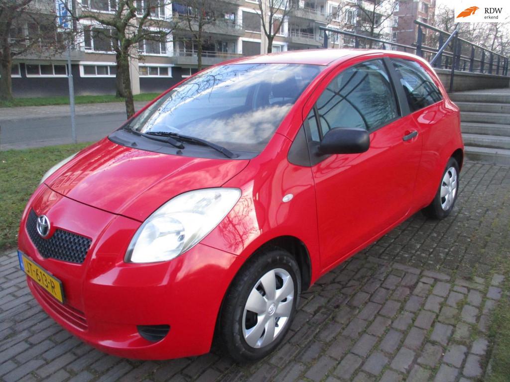 Toyota Yaris 1.0 VVTi, Voorwielaandrijving, 750 kg, Bedrijf, Handgeschakeld