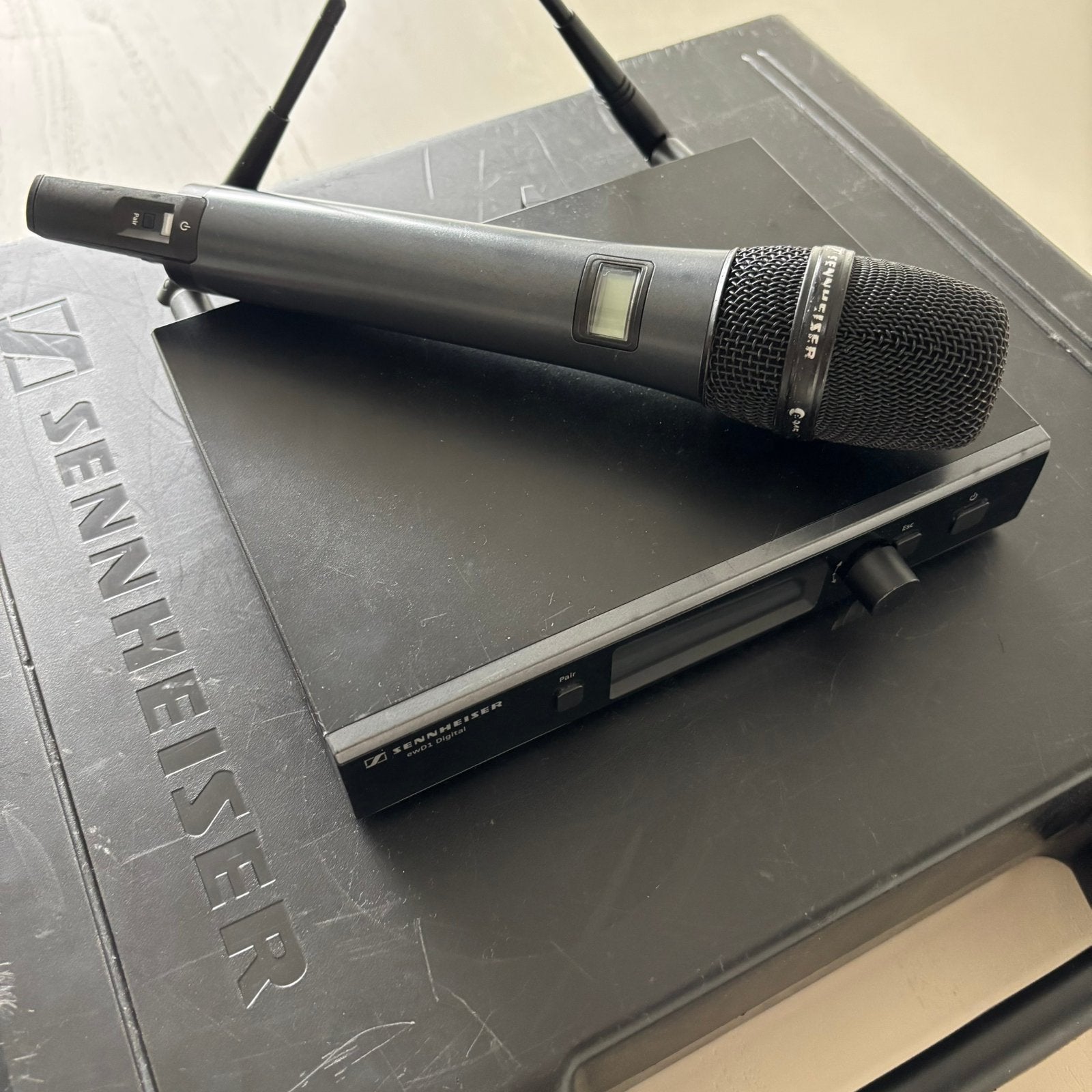 Sennheiser EW D1 + e945 handheld microfoon (2.4 GHz), Muziek en Instrumenten, Ophalen of Verzenden, Gebruikt, Zangmicrofoon, Draadloos