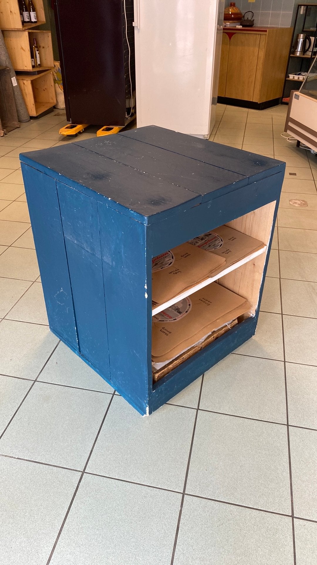 Houten kastje, Ophalen, Rechthoekig, Minder dan 55 cm