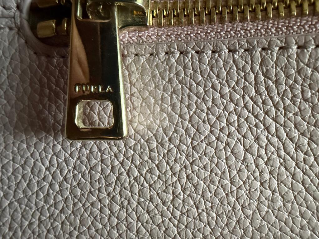 Furla Handtas - Zachtroze Leer, Sieraden, Tassen en Uiterlijk, Tassen | Damestassen, Ophalen of Verzenden, Gebruikt, Roze, Handtas