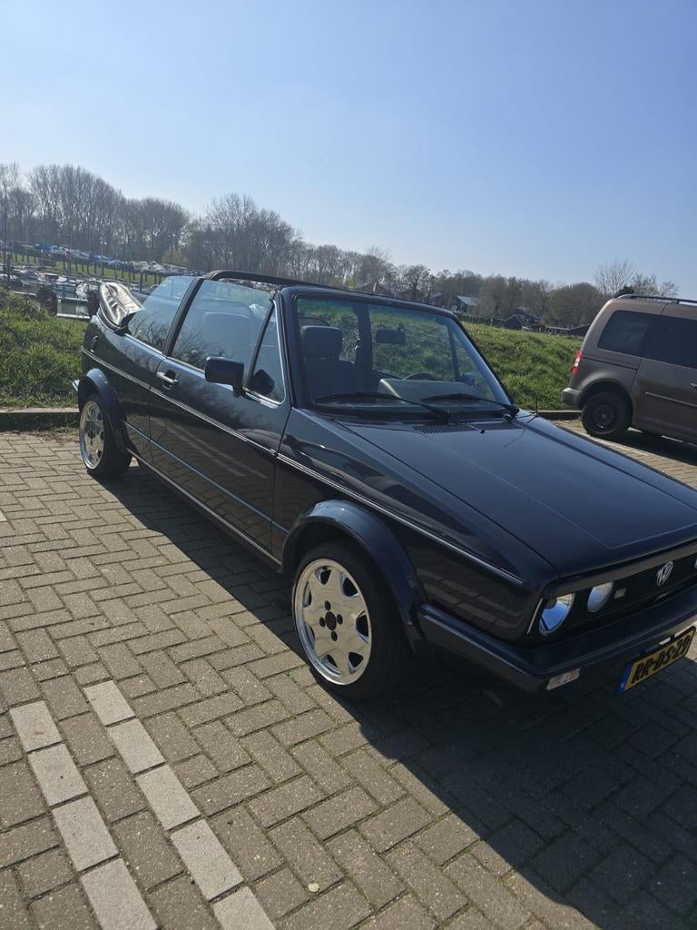 Volkswagen Golf 1.8 GL Cabriolet 1988 Blauw, Auto's, Voorwielaandrijving, Stof, 4 cilinders, Cabriolet