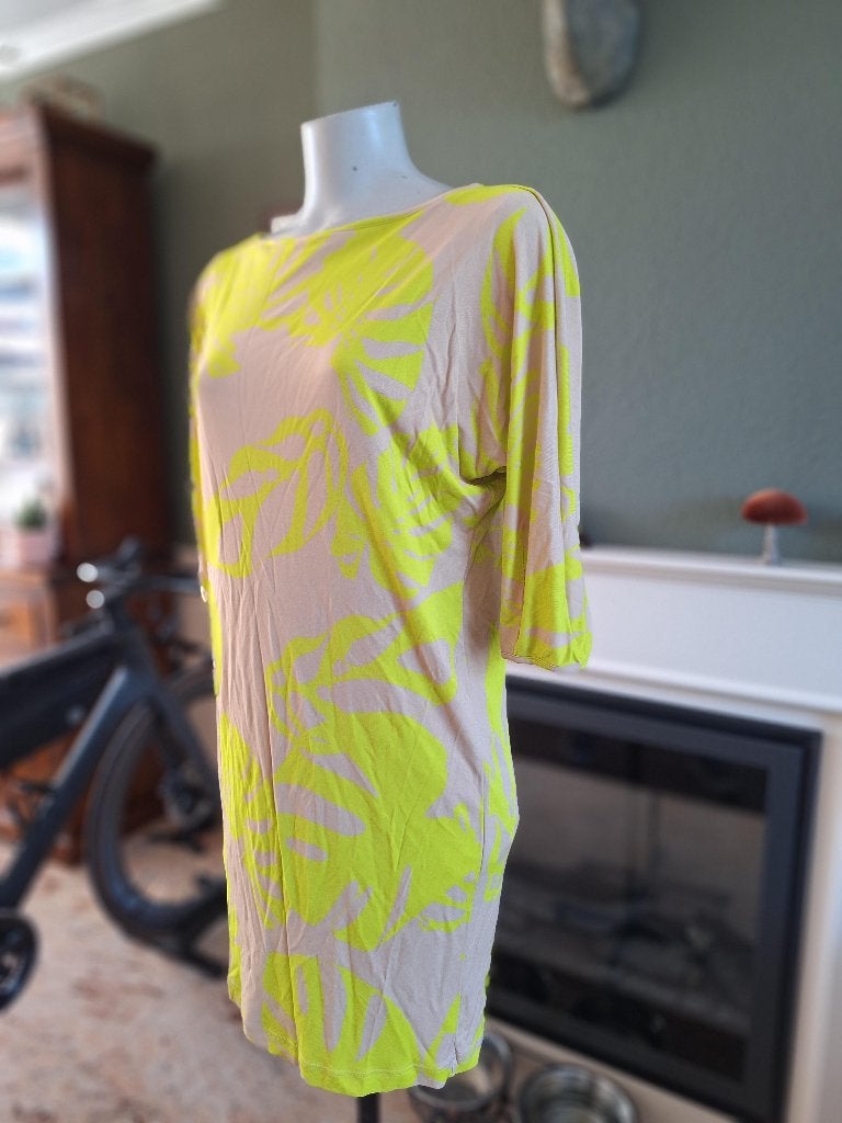 Giovane nude lime geel jurk gevoerd NL 36, Kleding | Dames, Verzenden, Geel, Zo goed als nieuw, Knielengte