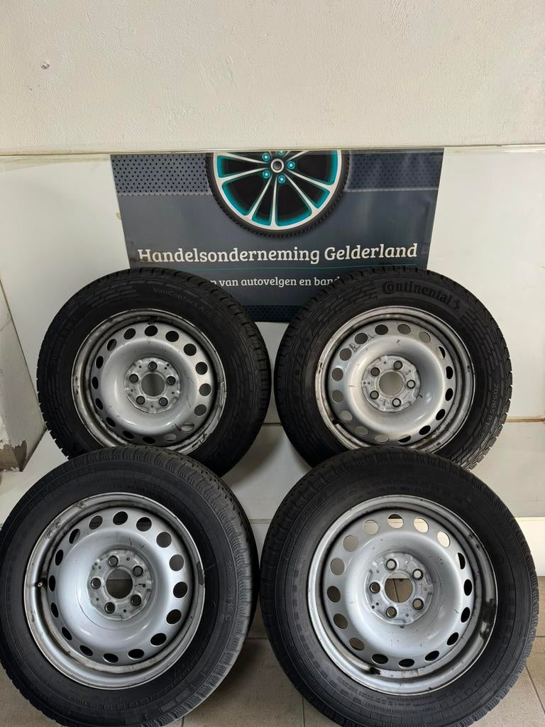 Mercedes vito stalen set velgen allseason banden 16 inch, Auto-onderdelen, Banden en Velgen, Ophalen, 16 inch, ., Banden en Velgen